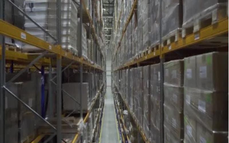 Navigating the Evolution of Warehouse Storage from Complexity to Sustainabilit